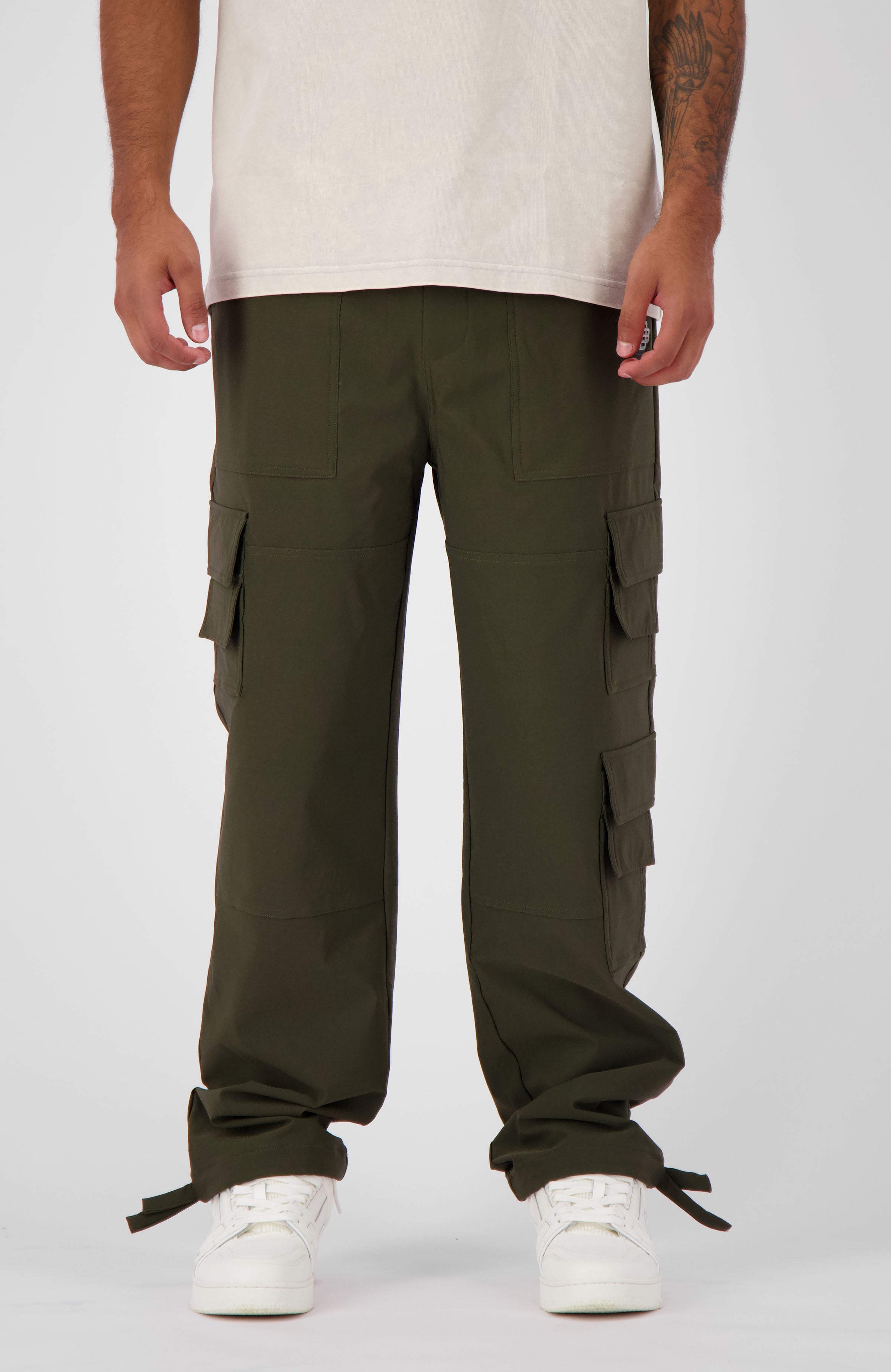 MONOGRAM PANTALÓN TECH CARGO | Verde Musgo