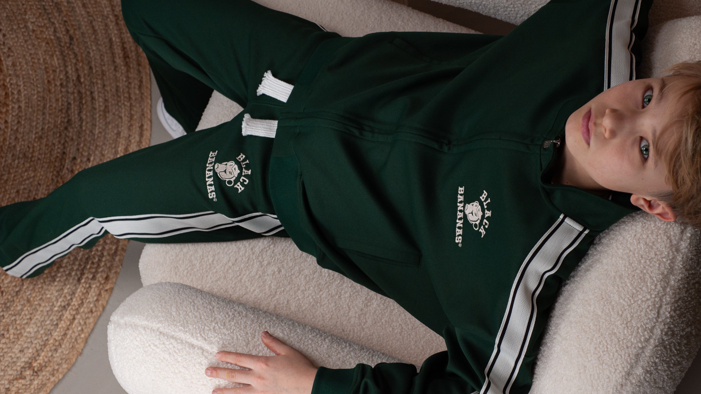 //blackbananas.com/cdn/shop/files/banner_Kids_taped_tracksuit.jpg?v=1770645037