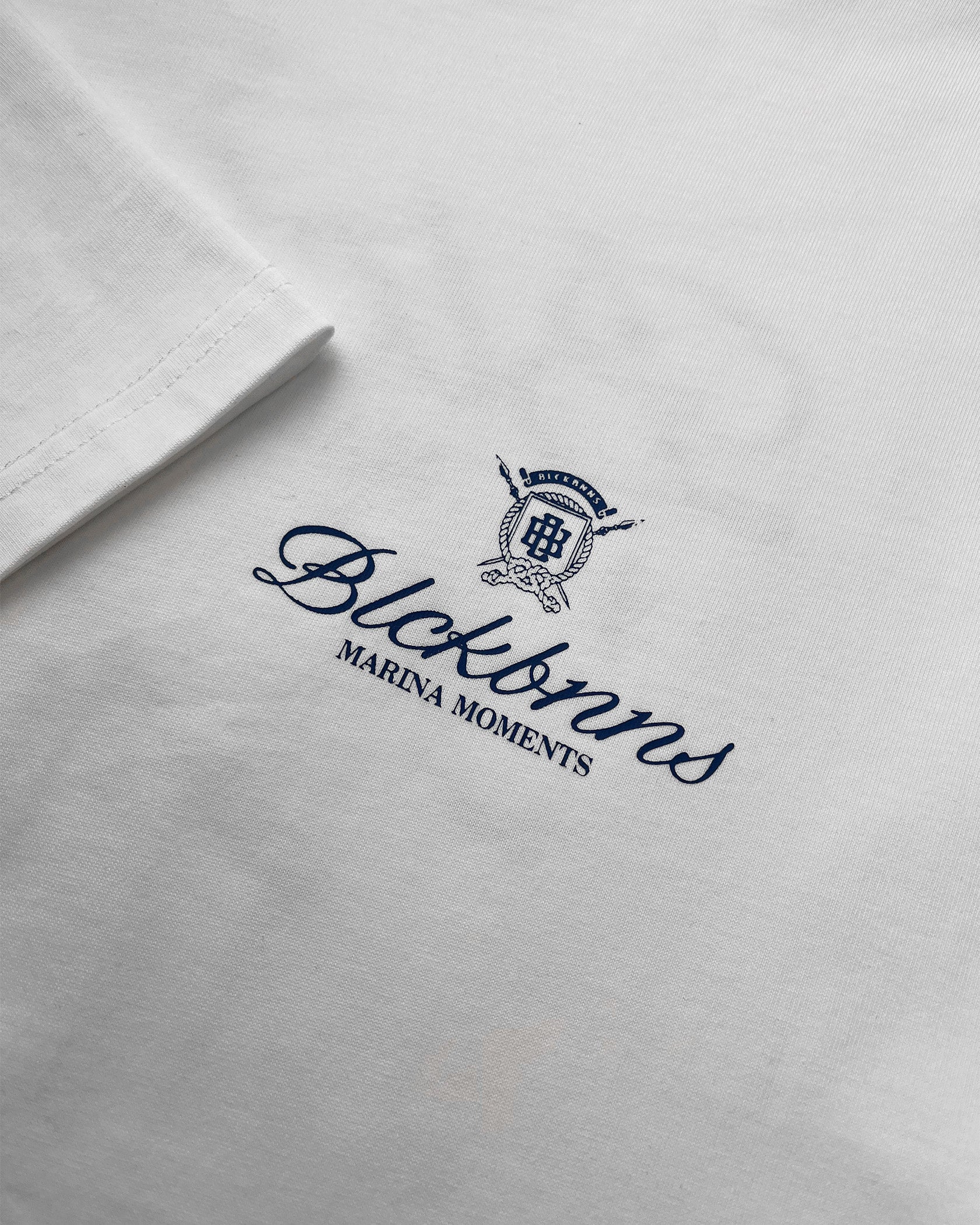 CAMISETA MARINA CLUB | Blanco hueso