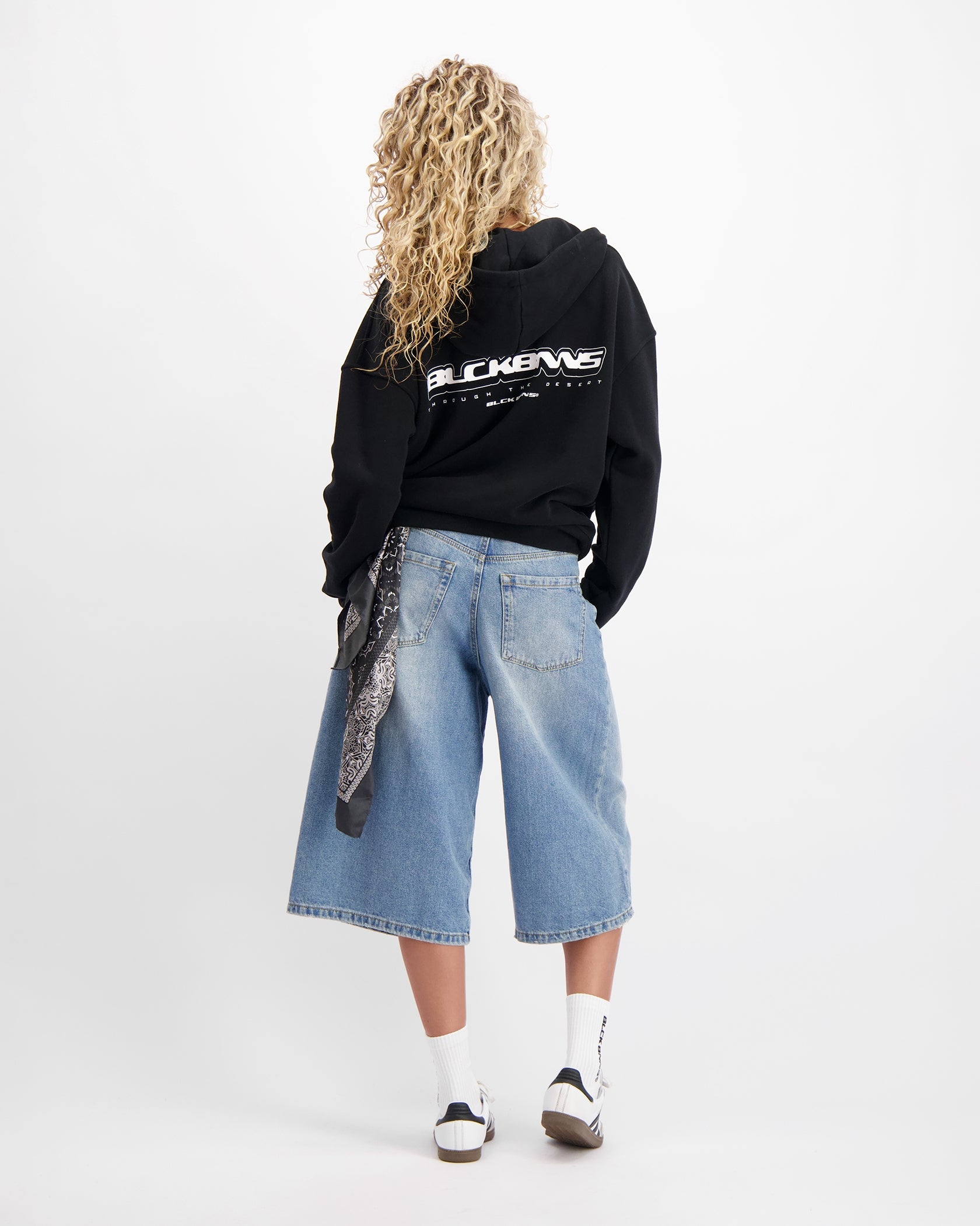 SUDADERA TTD ZIP | Negra