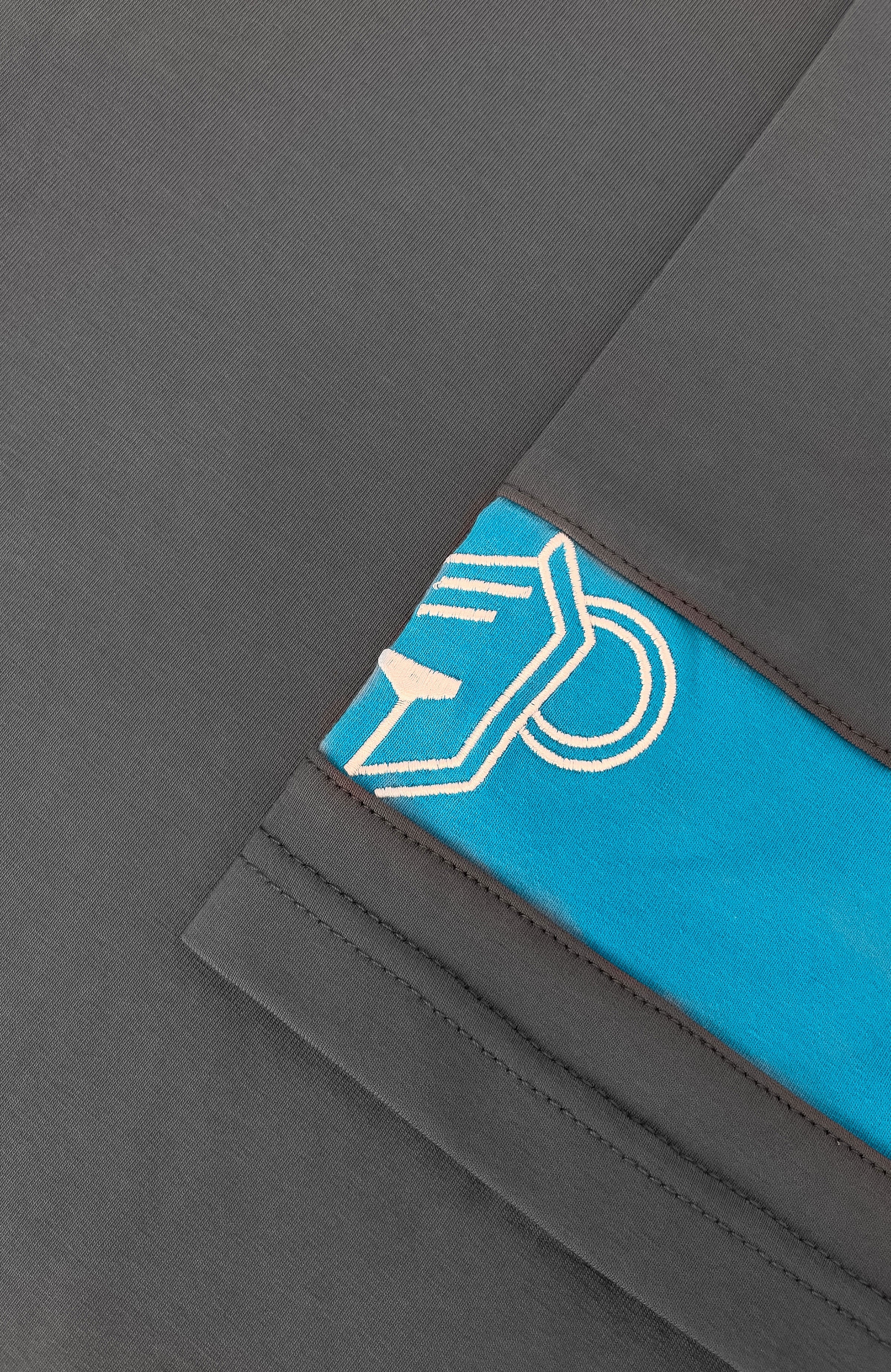 JR. COMMANDER CAMISETA | Charcoal