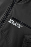 INITIAL TECH JACKET | Negro