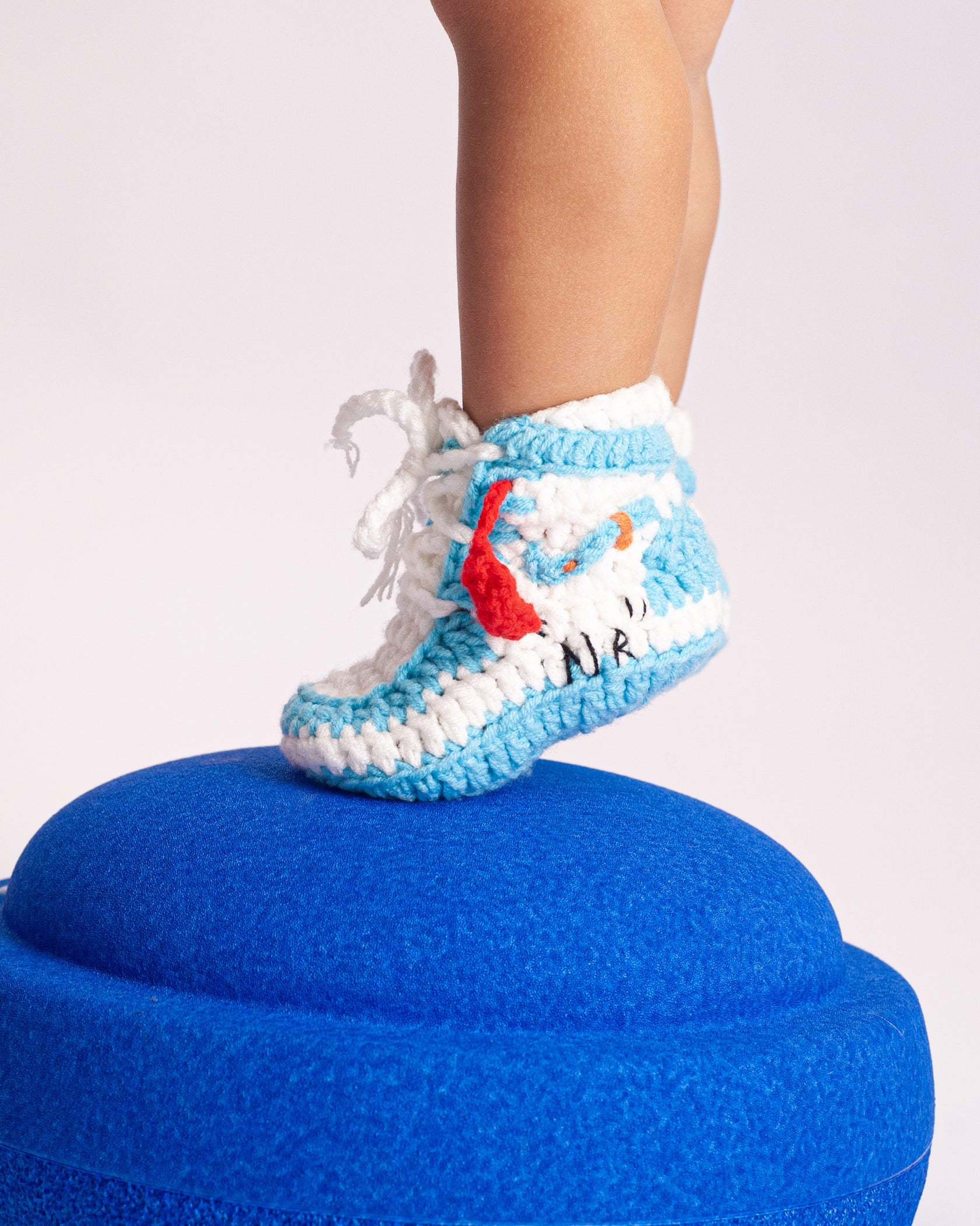 ZAPATILLAS AJ1 SOKKIES