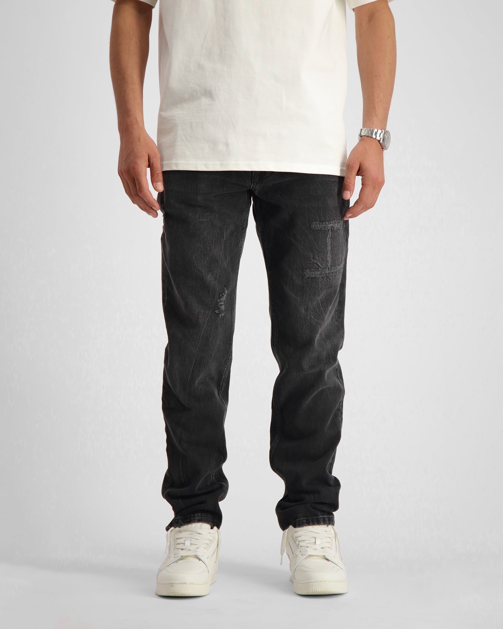 DESTROYED DENIM | Washed Black