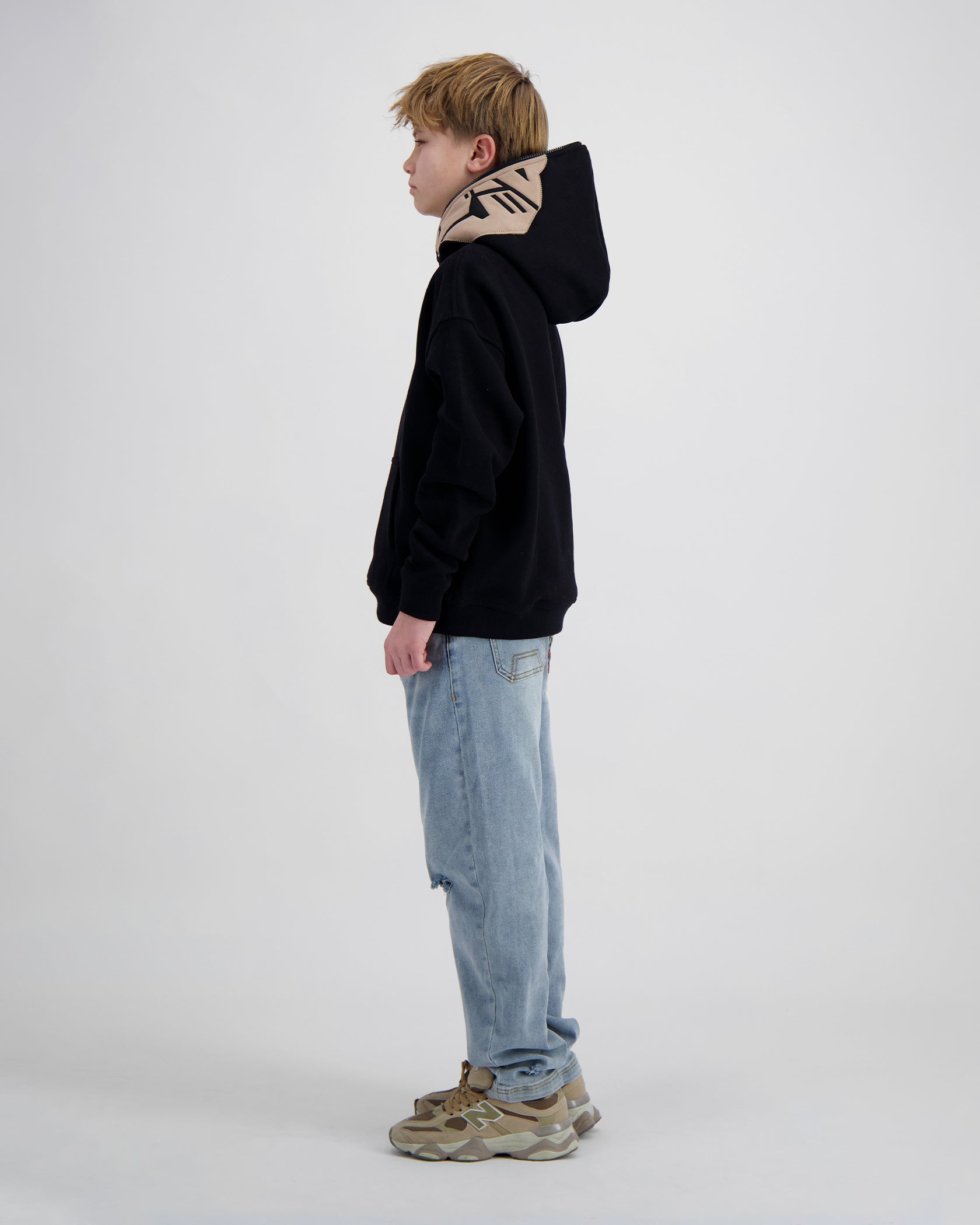 SUDADERA CON CAPUCHA Y MÁSCARA PARA NIÑOS | Negro