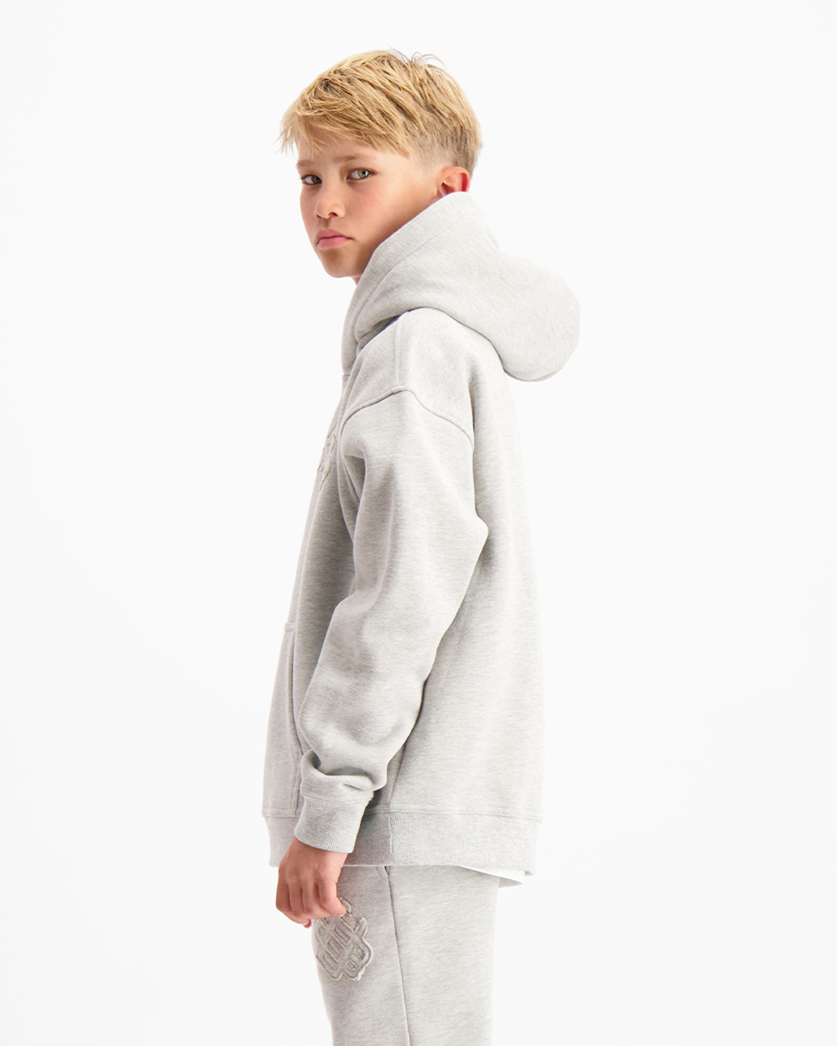 KIDS RIPPED MONOGRAM HOODIE | gris