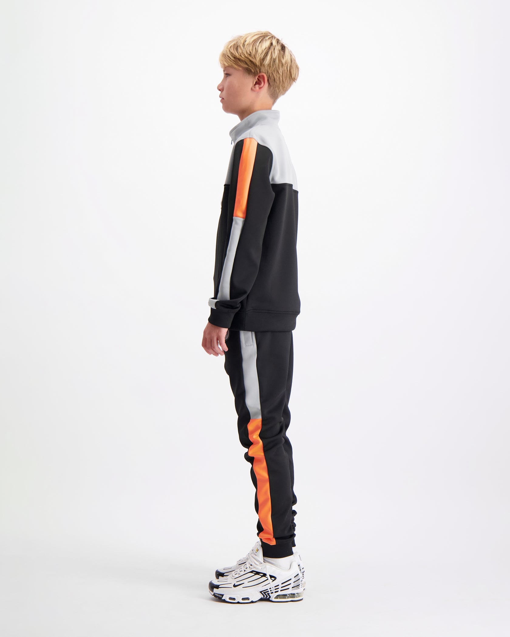 KIDS VICTORY TRACKSUIT | Negro