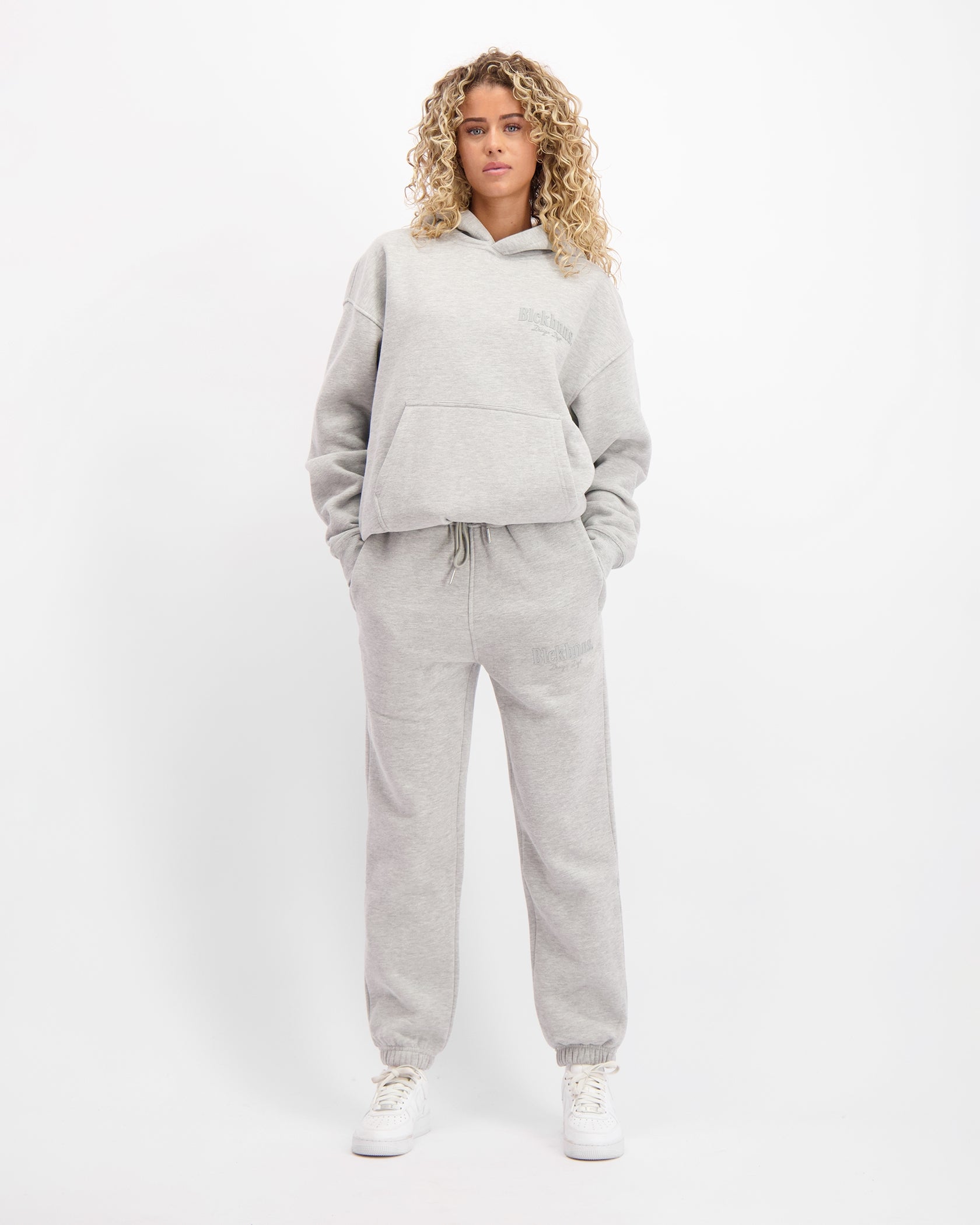 CONJUNTO DEPARTAMENTO DE DISEÑO TRACKSUIT | Melange gris