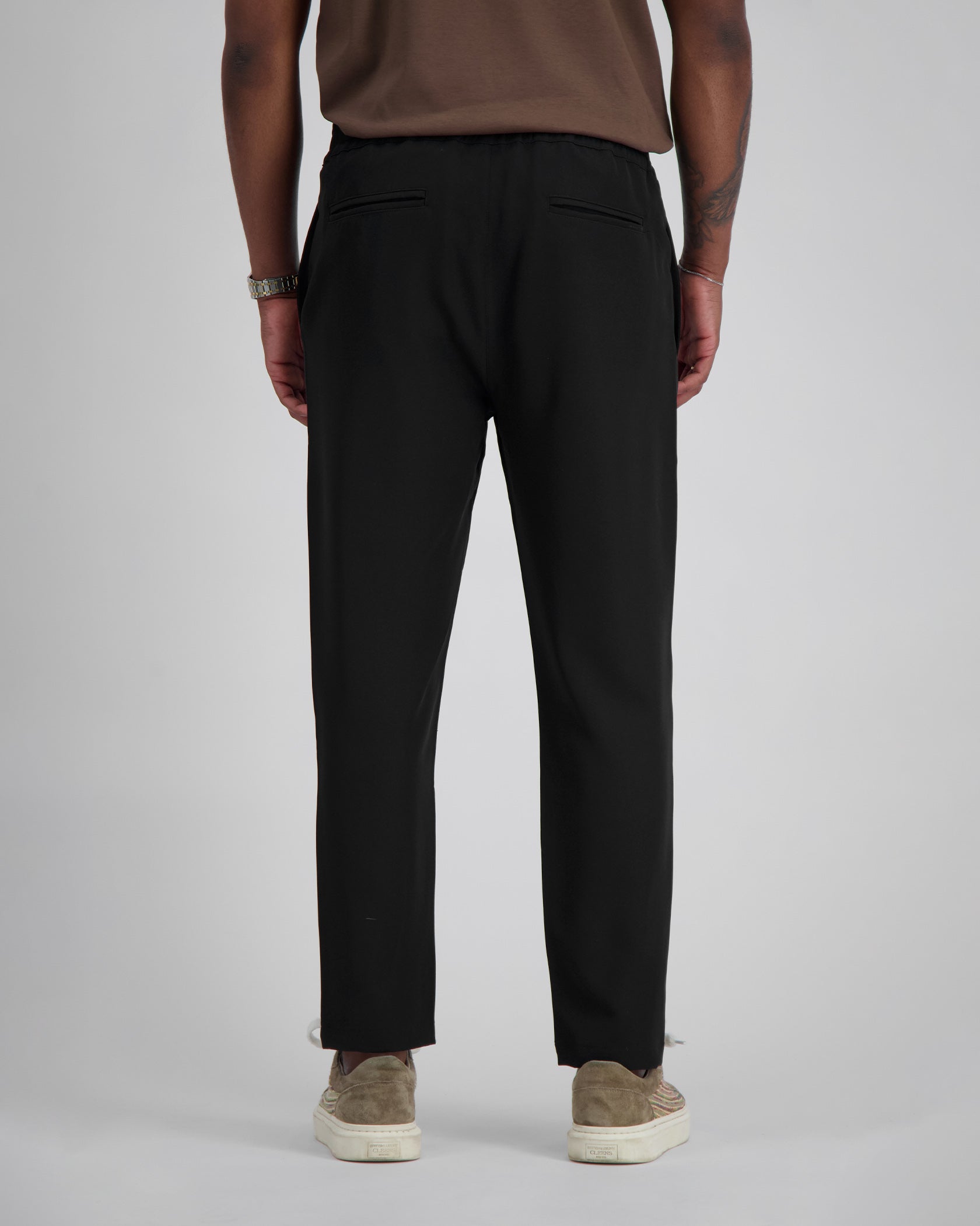 PANTALÓN TECH | Negro