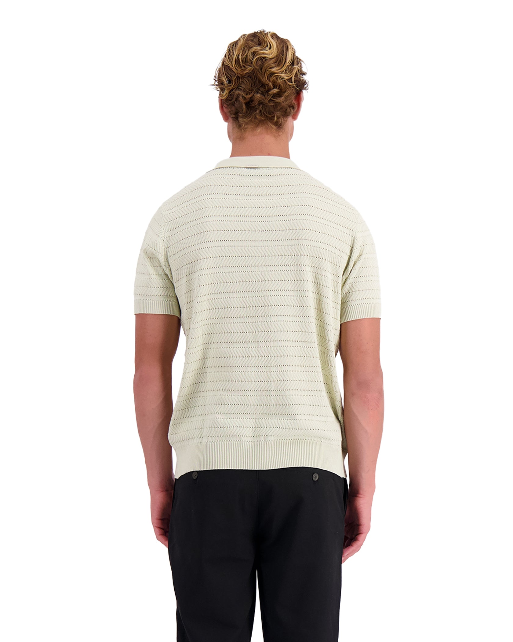 POLO CON CREMALLERA TEXTURADA | gris